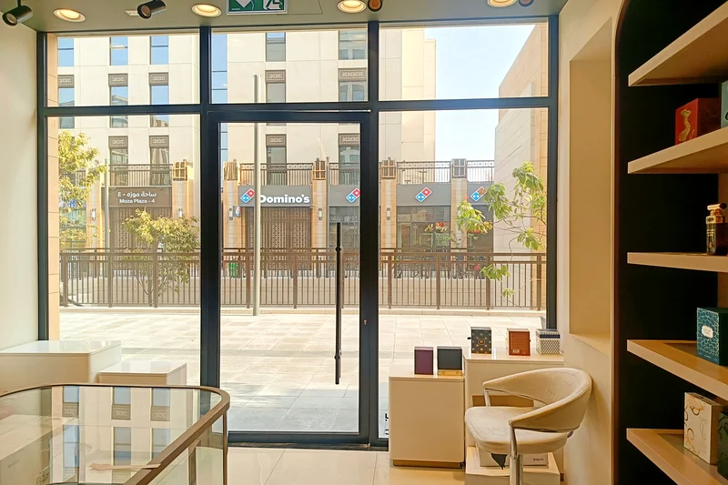Gold Showroom | Good Visibility | Vacant64065919451650114