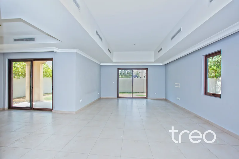 Prime Location | Largest Layout | Type 563915982665985113
