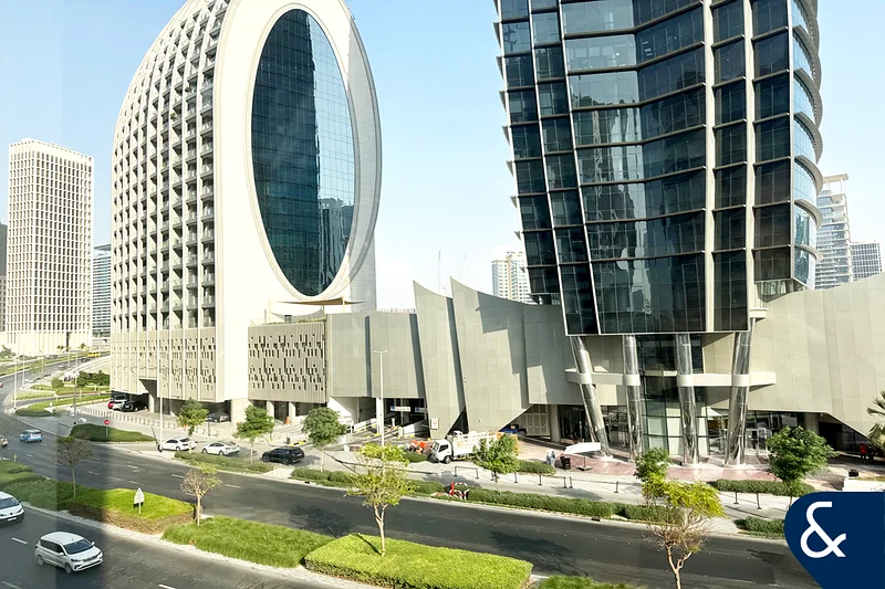 هيكل ونواة | مقابل القناة | موقع استراتيجي63826957090049112