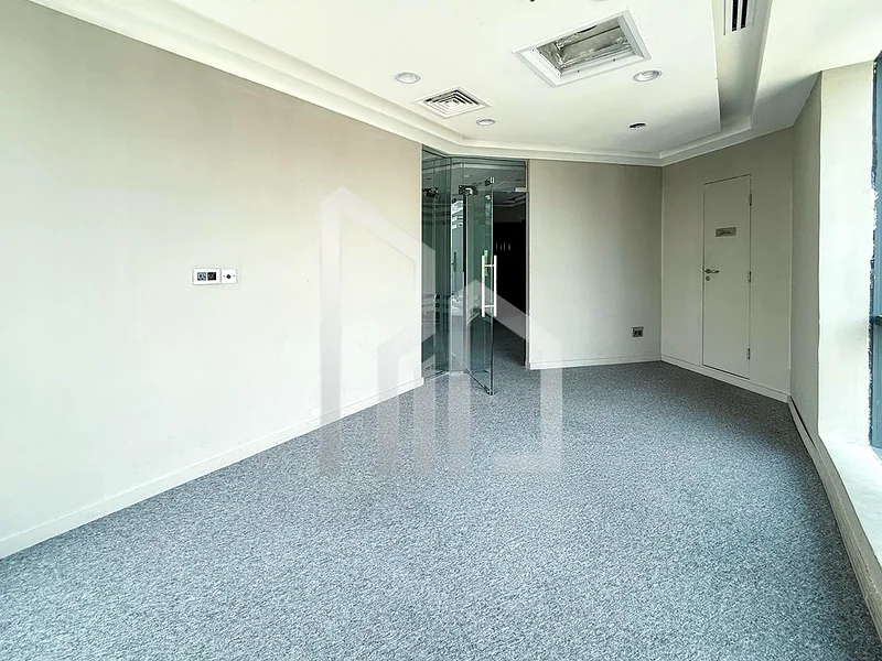 Close to metro | Prime Location | Fitted Office64069527254145114