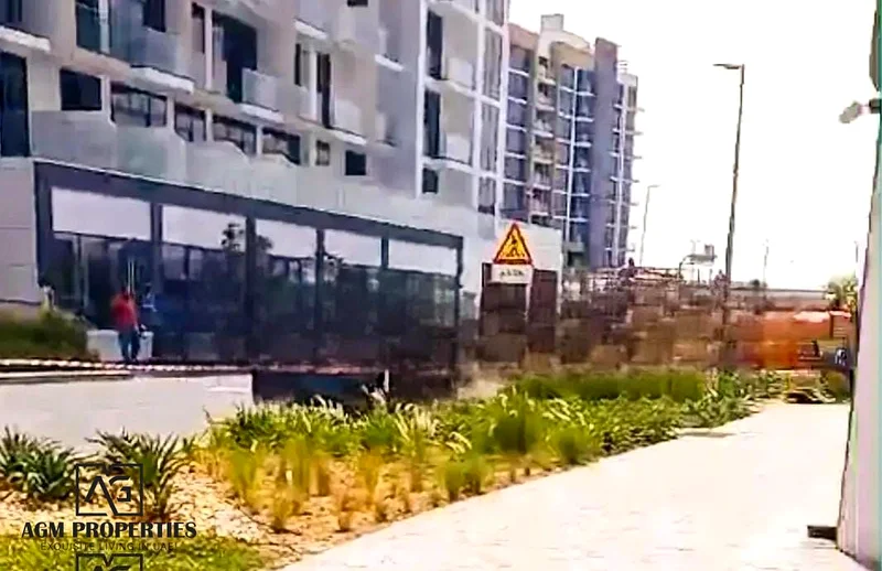 SHOP FOR RENT | AZIZI REVIERA | SHELL AND CORE64064810096258114