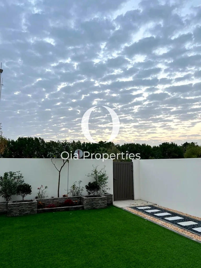 Luxury 3BR Townhouse | Outstanding Community63849892267779112