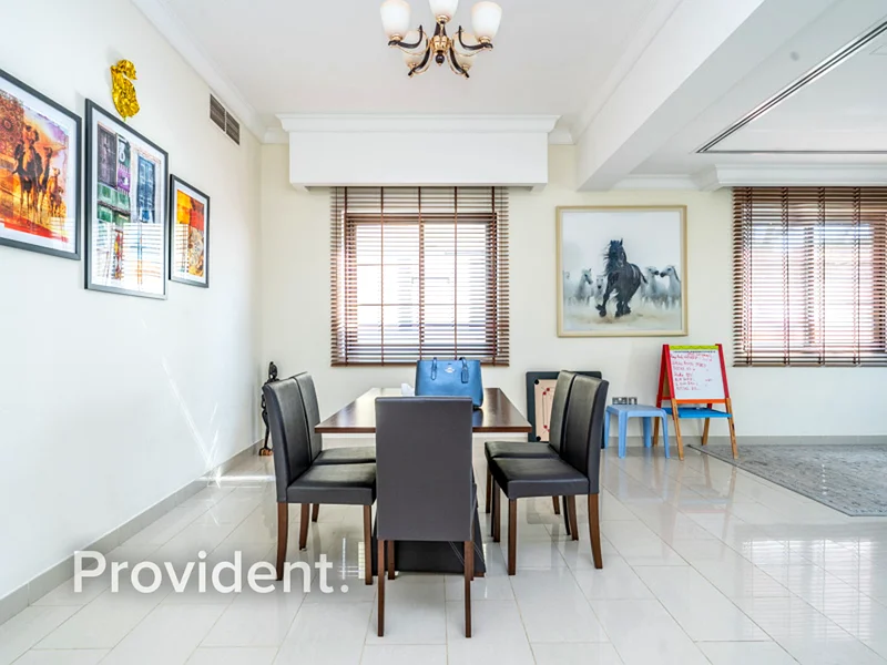 Exclusive |Vacant Soon | Big plot | Unfurnished63915839855363113