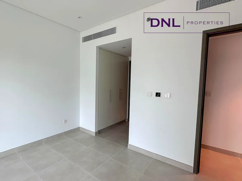 Rare Bigger Layout | Park Views | Ready63948833197569113