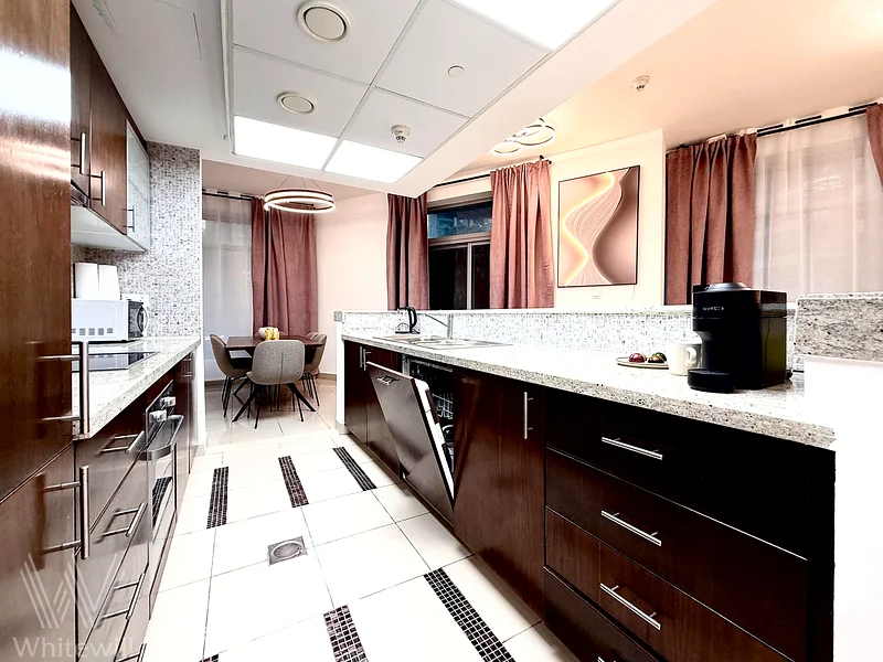 Park View | Fully Furnished | Upgraded | Vacant64039487042050112