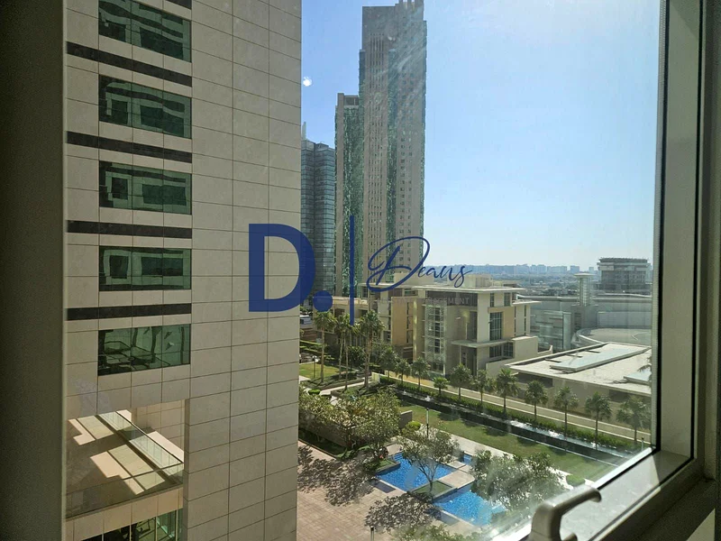 Prime Location  l  Balcony l  Incredible View63846252448898110