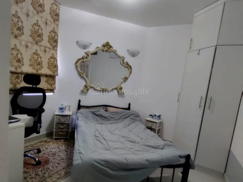 Fully furnished| Close to metro| Multiple cheques64213646180099111