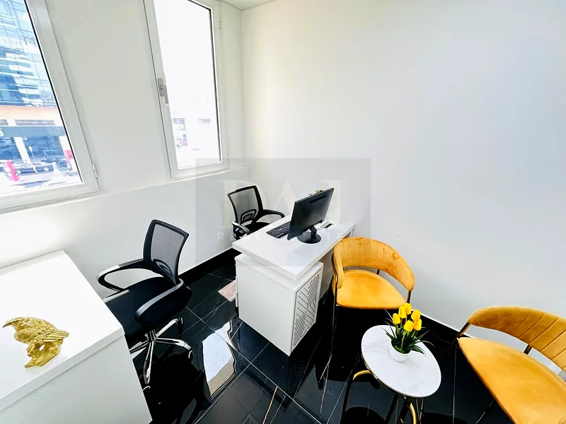 Beautiful Office | Direct From Landlord | Near to Metro Station |64072117230721111