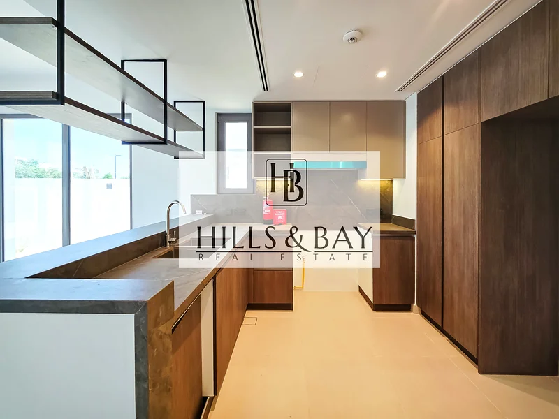 Spacious 5 BR | 5 Min Walk from Lagoon63929934610691114
