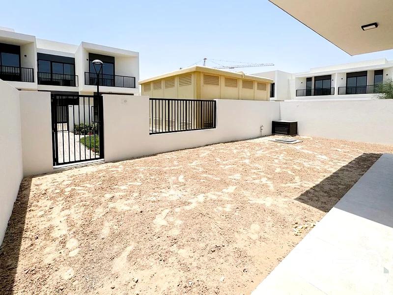 Brand New | Modern | Next To Pool and Park63951831077634111