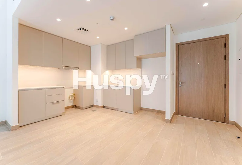 Vacant | Spacious Balconies | Low Floor64024510383617112