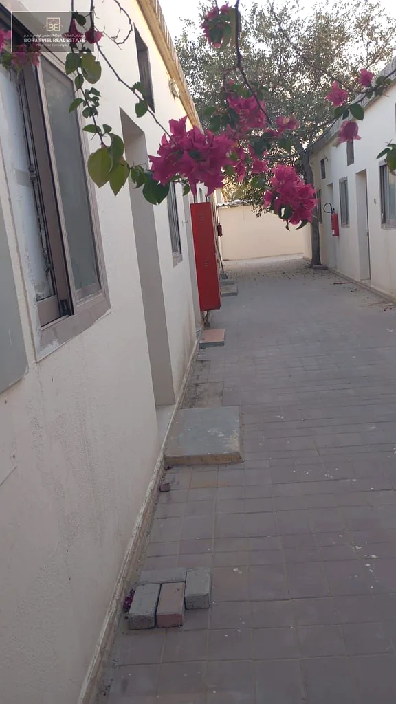 NEAT AND CLEAN READY TO MOVE LABOR CAMP IN SAJAA64058561446273110