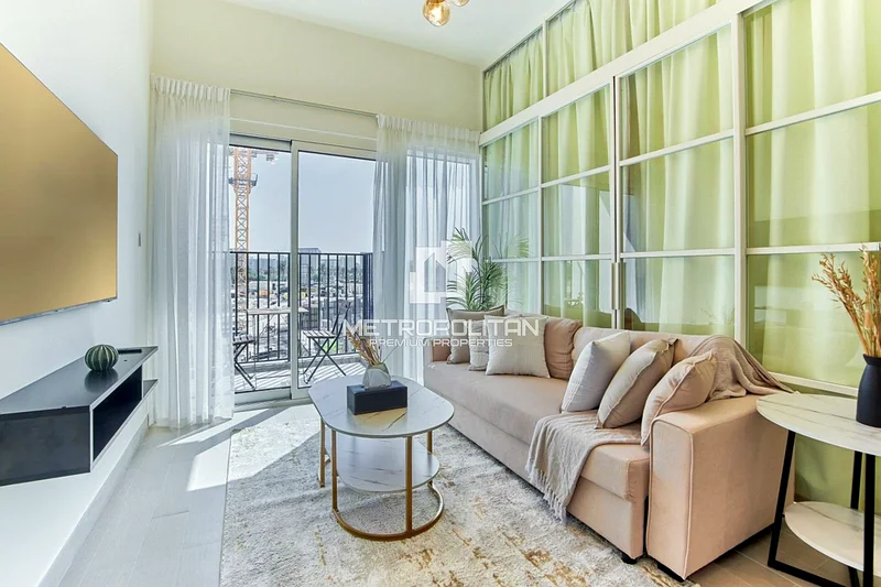 Fully Furnished | High ROI | Prime Location64044442271233110