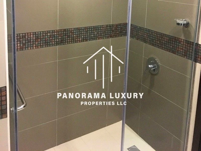 Spacious Studio | Waterfront  | Prime Location63967757234179113