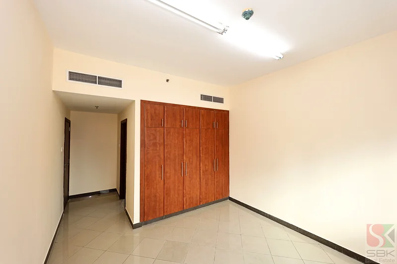 Prime Location | Office space | Ready for leasing64062919083395111