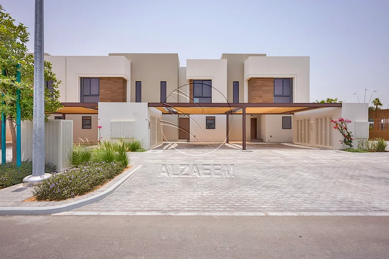 Single Row | Rented with Refund | Prime Location63848388349954110