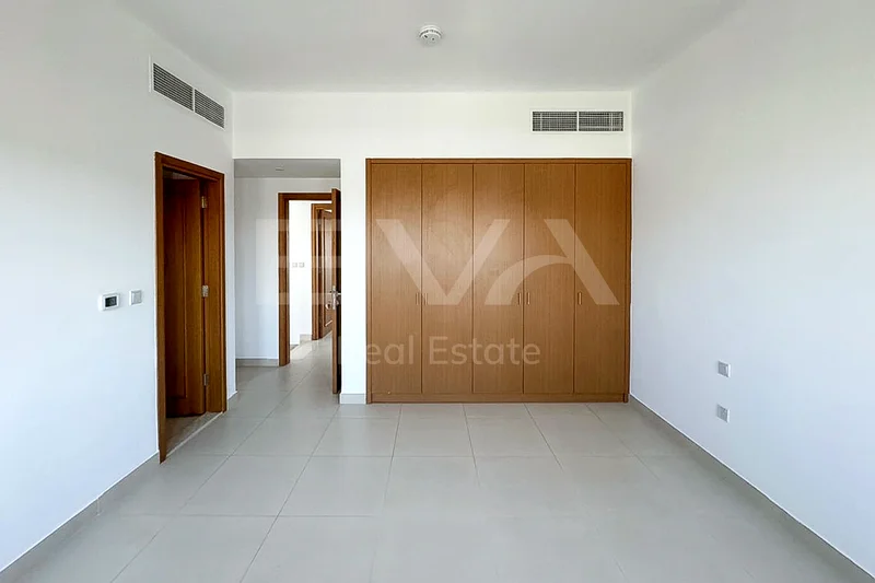 Well Maintained | 2 BR + Maids | Mid Unit63915483452801114