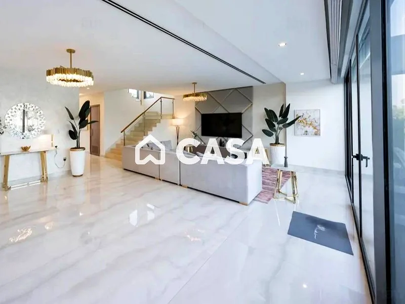 Exclusive | fully Upgraded | 3 Bed+Maid64046222545027111