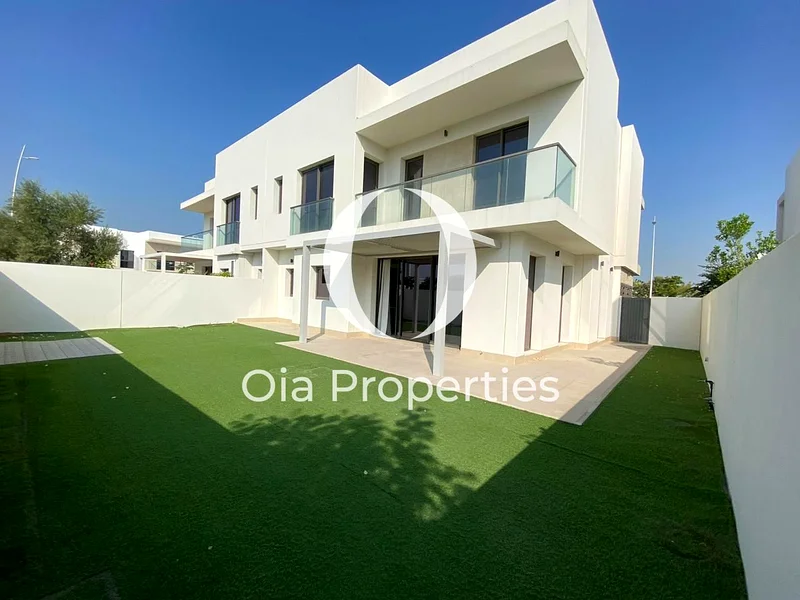 Stunning Layout | 4BR Villa-Single row | Hot Deal63850408042498113