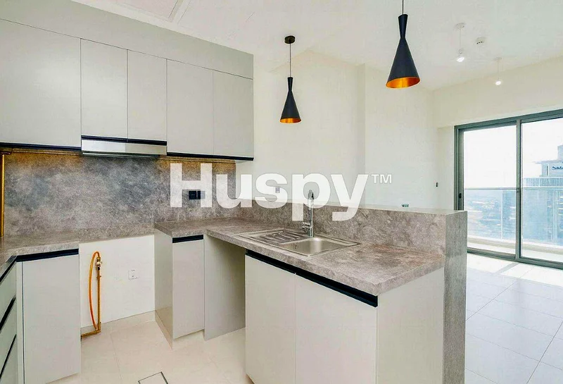 Golf View | High Floor | Study Room63973050962562112