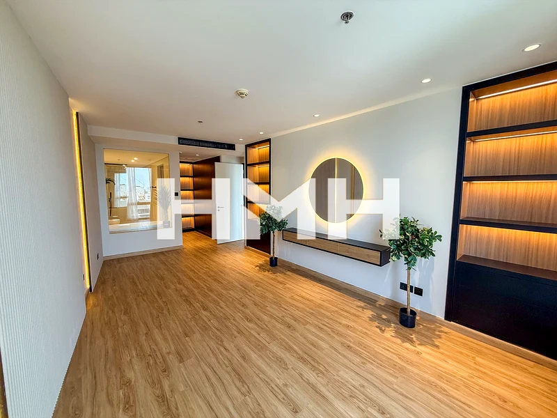 Fully Upgraded | Stunning 3 Bedroom | Scenic Views63968599057282114