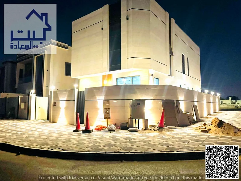 فيلا فاخرة للبيع في منطقة الهيليو 2 في عجمان على الزاوية بسعر 1,750,000 درهم شامل التسجيل والملكية الكاملة63912796304641111