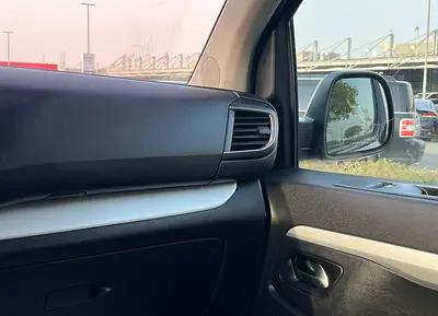 Peugeot Traveller VIP, миниатюра 13