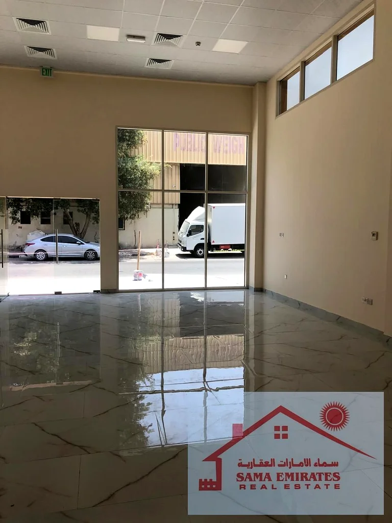 1200 sq.ft // shop central A.C // asphalt road // good for storage // Display // workshop /SEWA-25KW64059322945027112