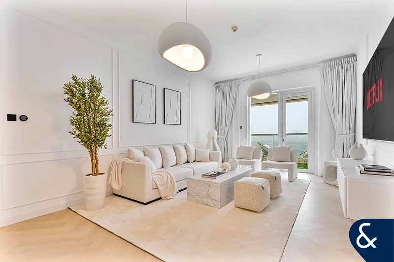 Turn Key | Fully Upgraded | Sea Views64040580801923111