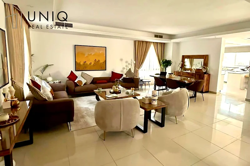 Type D Villa  | VACANT | Huge Plot63918664259713111