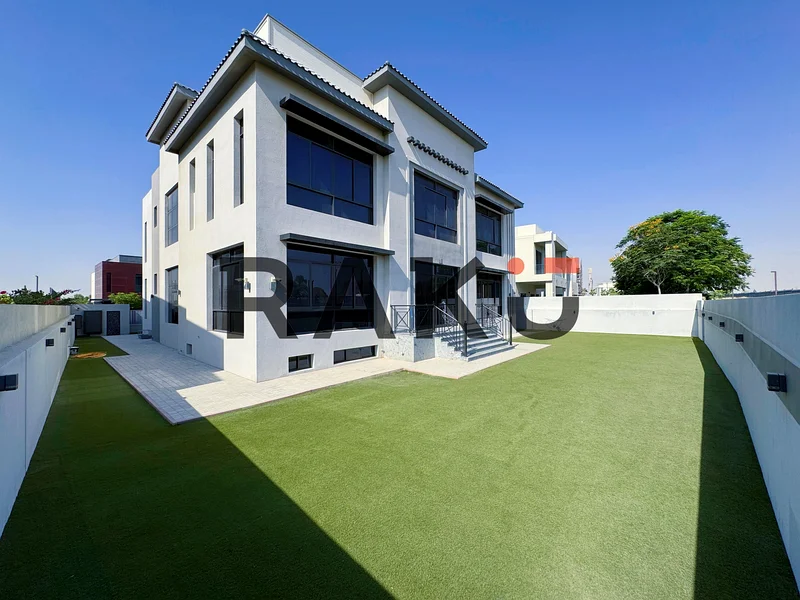 Luxury Finished | Family Friendly | Spacious64042474971779110
