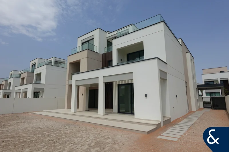 Investment | Ready Nov 25 | Prime Location63931593346563110
