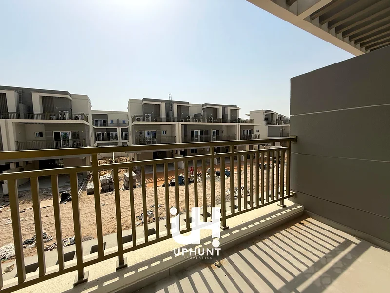 BRAND NEW |MIDDLE UNIT | NEAR TO LAGOONS | DELOW THE MARKET | NO AGENT PLEASE64006254794114113