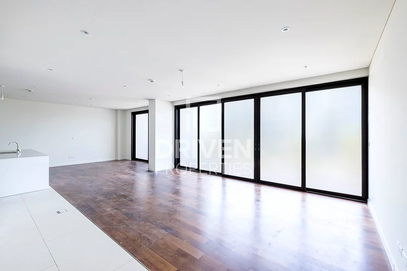 Stunning and Bright | Maids Room | Boulevard View63948478458371111