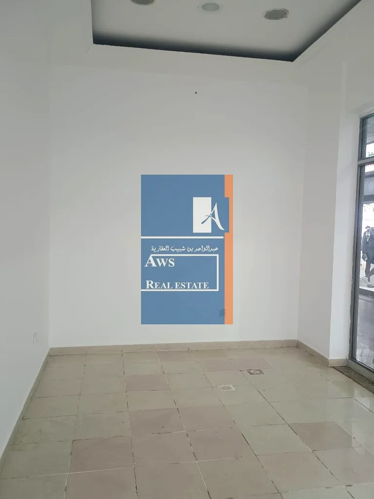 محل تجزئة في المurar، ديرة، إيجار تنافسي مع خيارات دفع متعددة64065919580034111