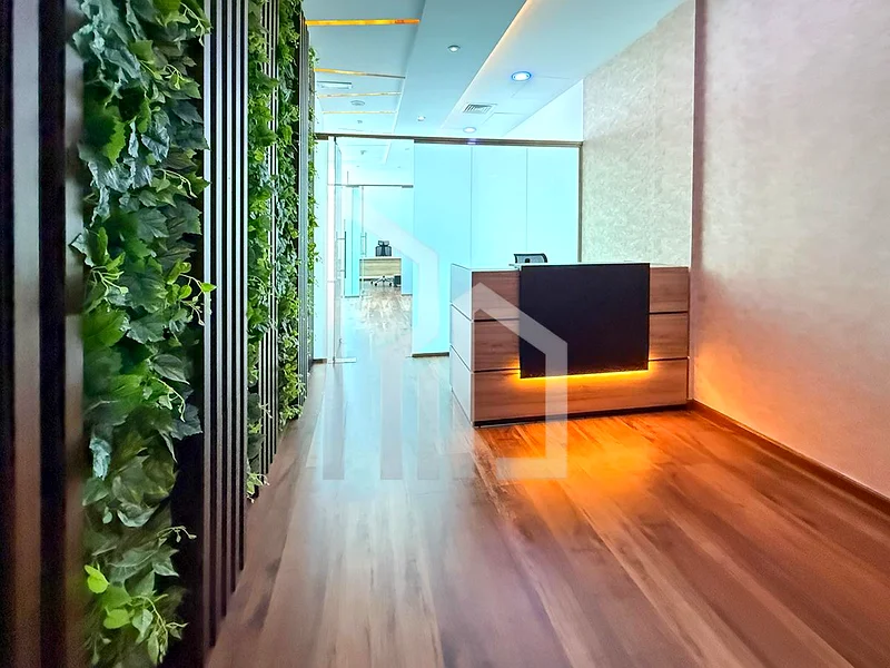 Close to Metro | Vacant Now | Fitted Office64070514636035111
