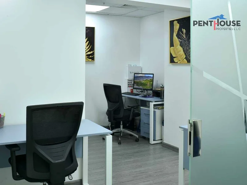 Office with window | Prime location | Open view64067012686210113