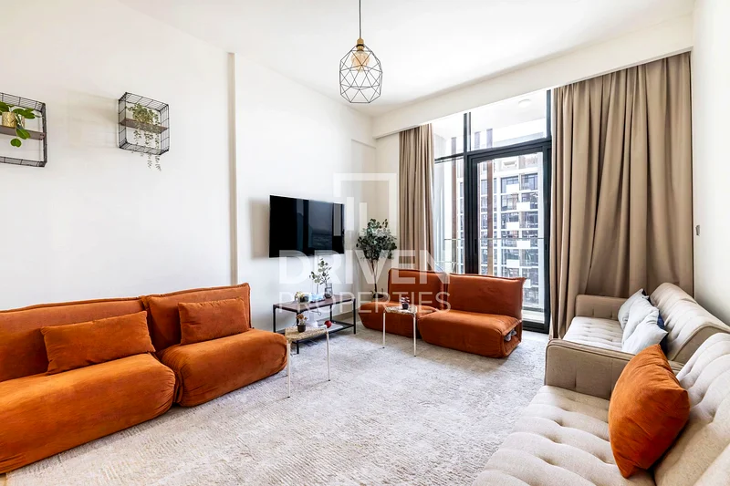 Hot Deal | Spectacular Corner Apt | Community View63976473487873113