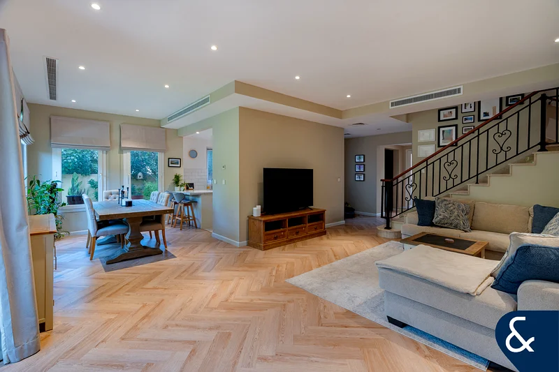 Backs Pool and Park | Vacant On Transfer63919448744451113