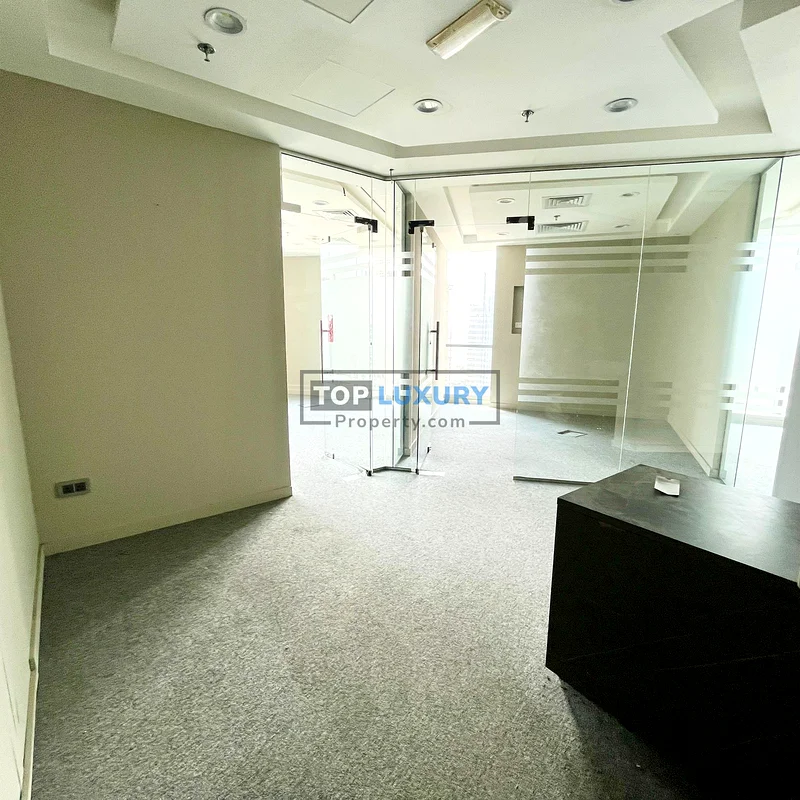 PRIME LOCATION | FULLY FITTED | NEAR METRO64069635577345110