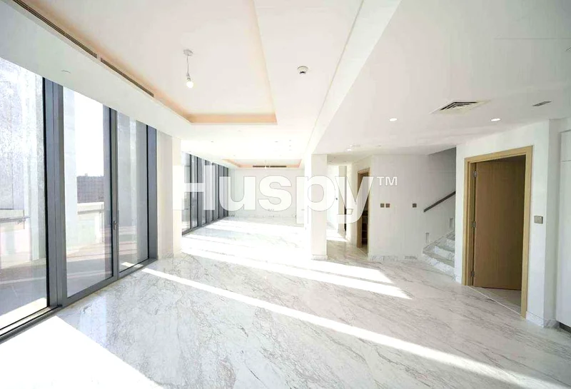 Breathtaking Views | Genuine Penthouse | VOT64024949788546113