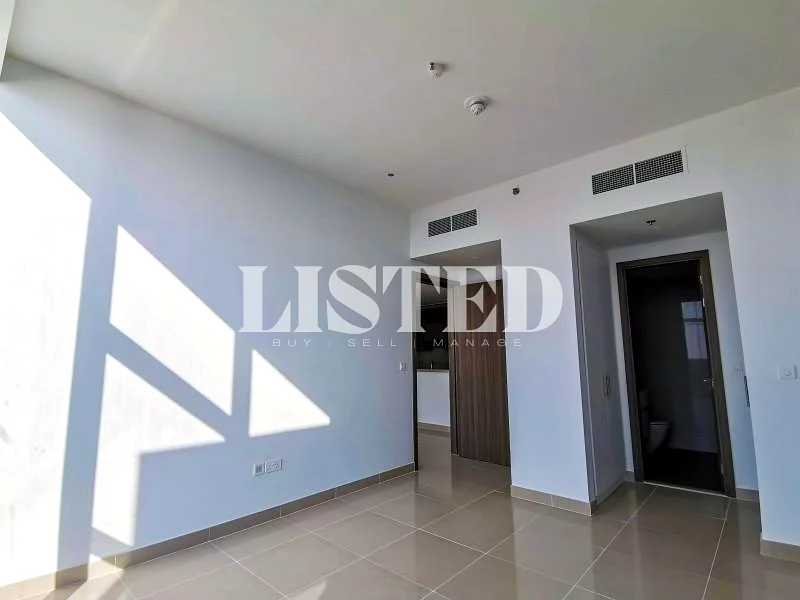 Great Deal| Stock Photos Used| Fully Furnished63861859753986114