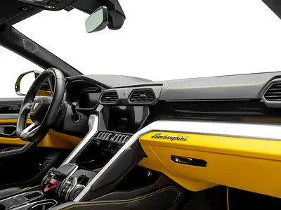 2020 Lamborghini URUS 缩略图 10