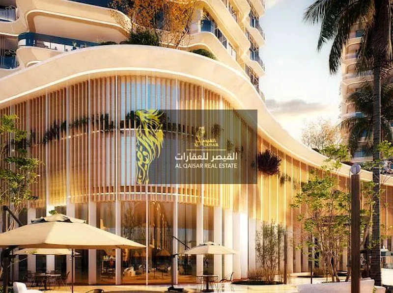 شقق سكنية للبيع في الحمرا مع منظر مثالي على الماء63859725244930114