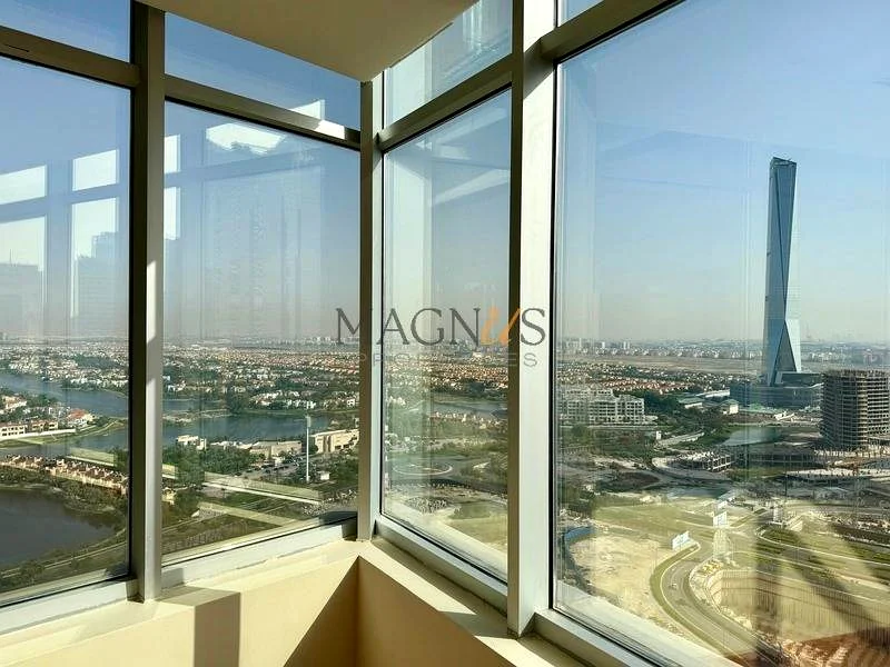 مجهز بأقسام زجاجية | ترخيص DMCC64072010404609113