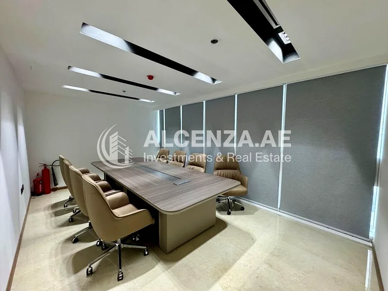 بالقرب من المترو | عائد استثماري جيد | طابق كامل متاح63826084708994111