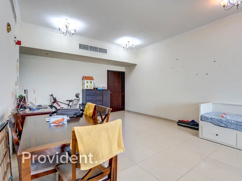 Vacant | Big Layout | SZR View64038693649667113