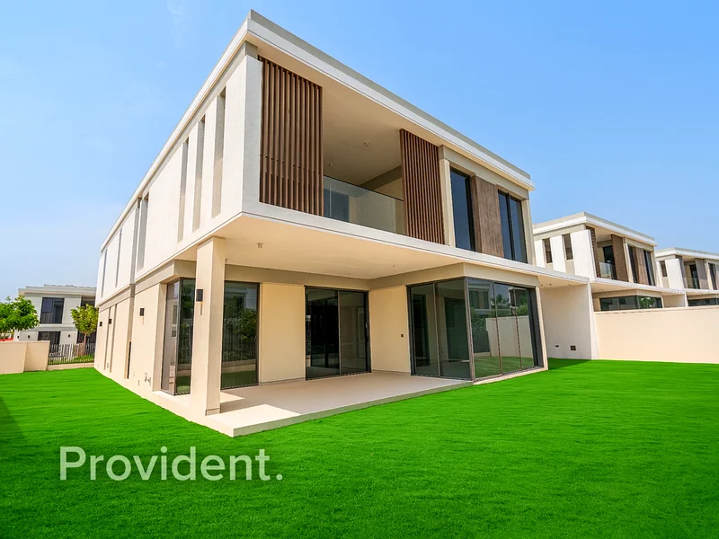 Near Pool | Single Row | Park Facing63930886511361112