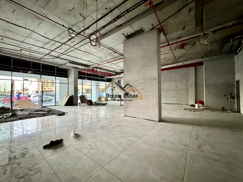 Hot Location | Brand New Shop | Last Unit64062697101442110