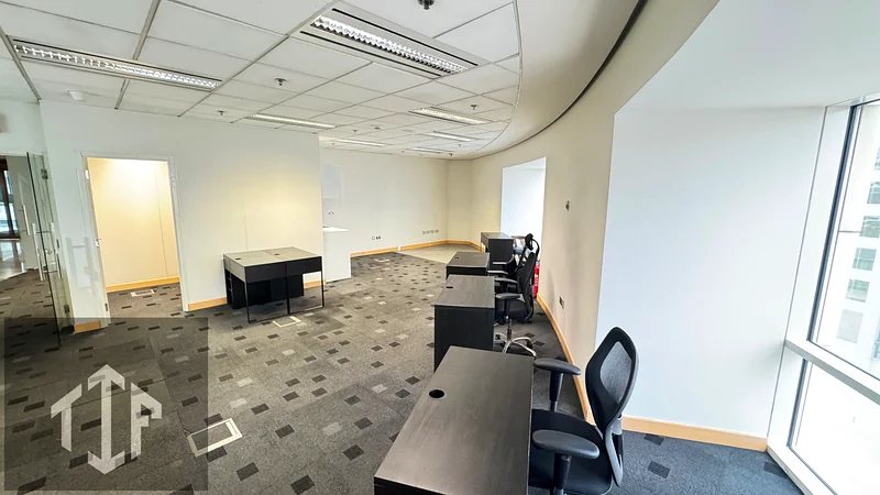 Fully Fitted | Near Metro | SZR Views64066361054850113